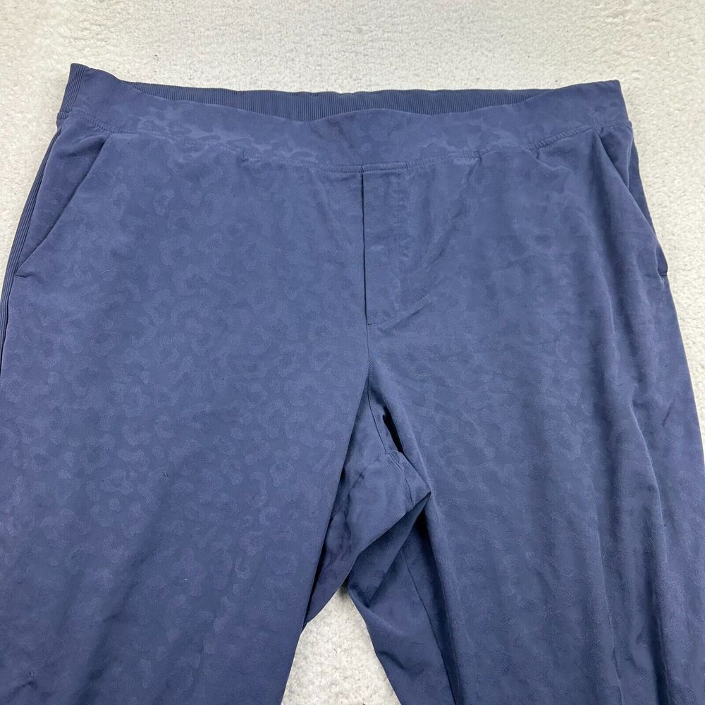 Athleta Brooklyn Textured Ankle Pants Women's 22 Animal Print Medieval Violet - Picture 4 of 15